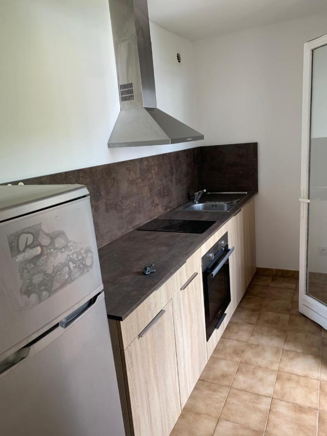 Studio Vue Montagne Avec Parking Gratuit * Bastia (Corsica)